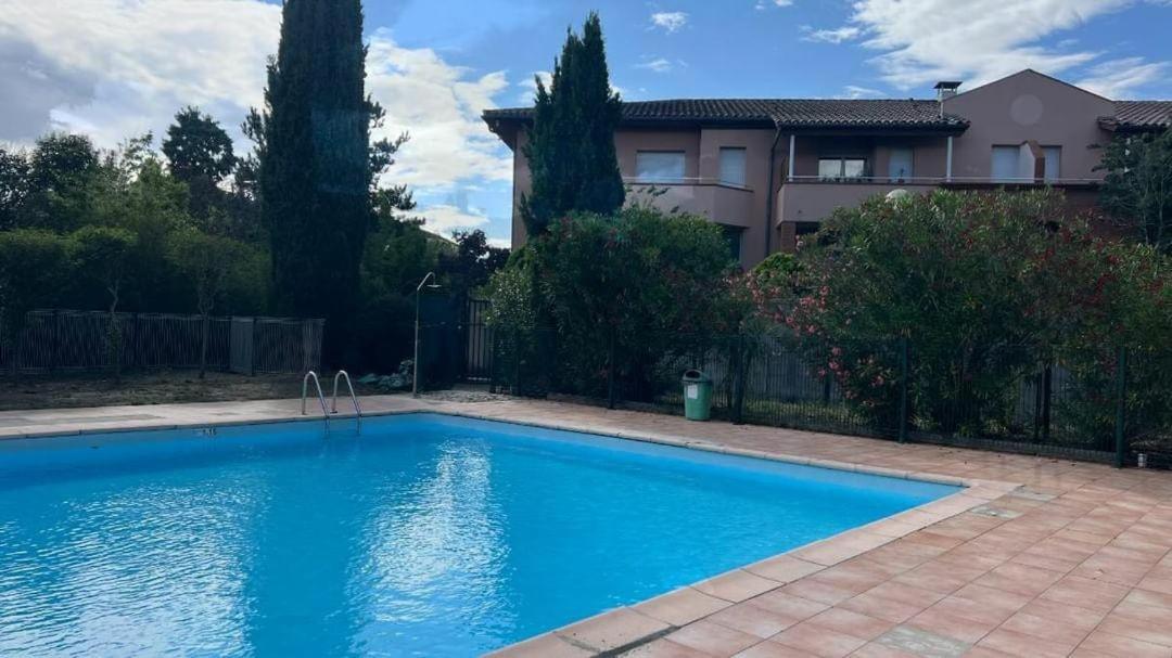 Apartament Les Capitouls - Avec Entree Autonome, Clim Neuve, Jardin, Parking Prive & Sa Piscine ! - Tuluza Zewnętrze zdjęcie